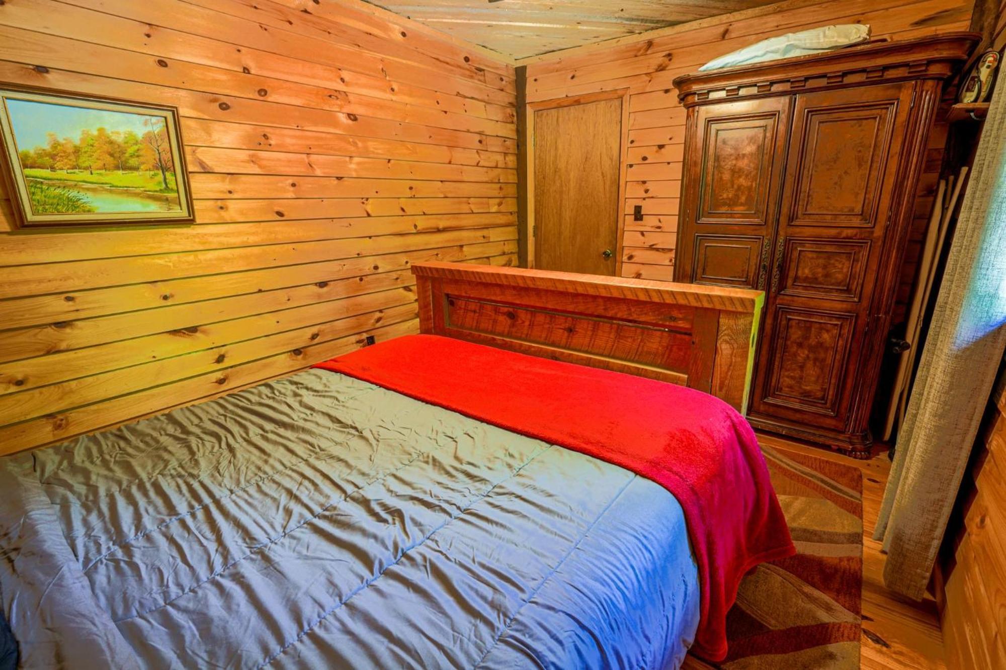 The Big Little Cabin - Hot Tub & Playground Dahlonega Exterior foto